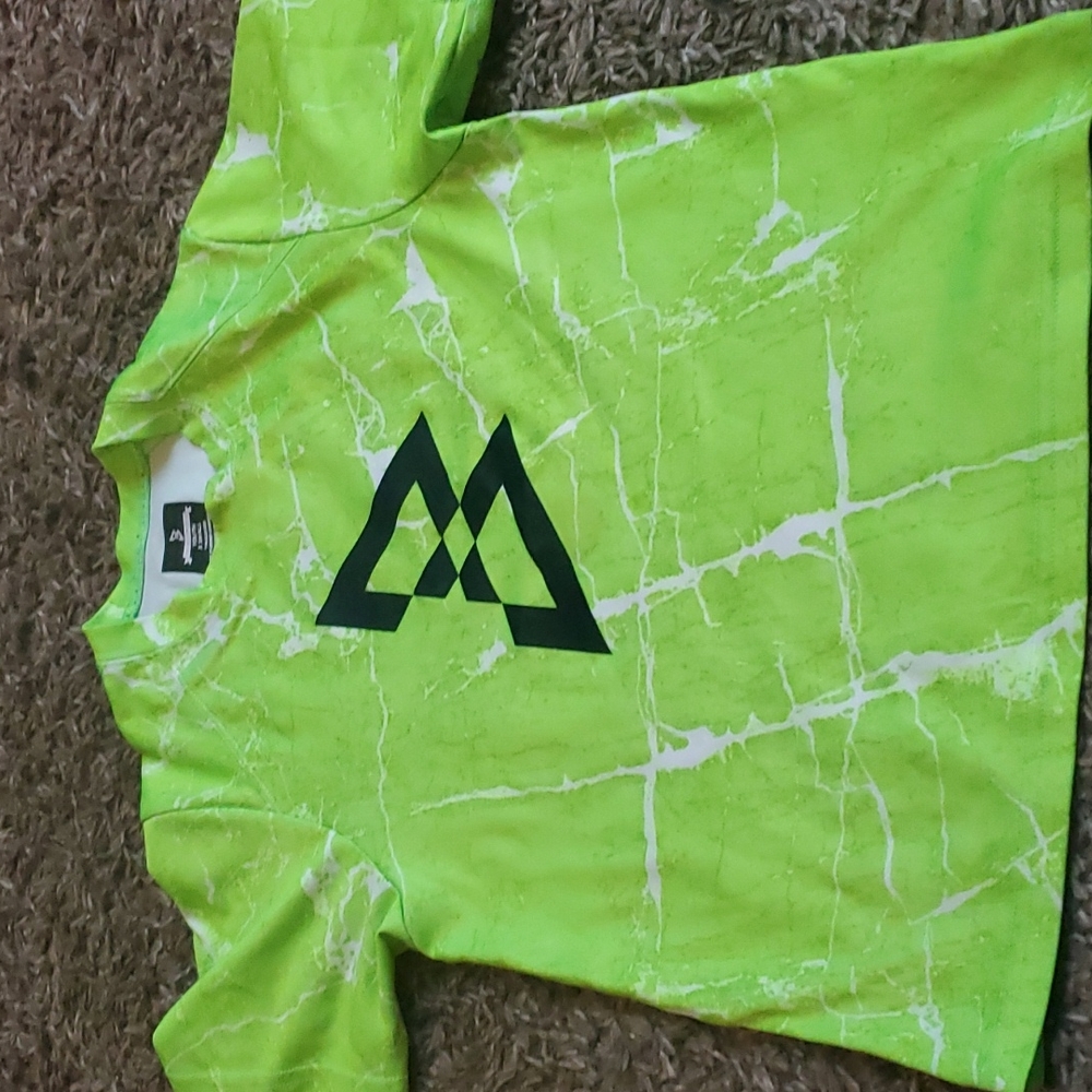 Beast Mode youth x small, lime green